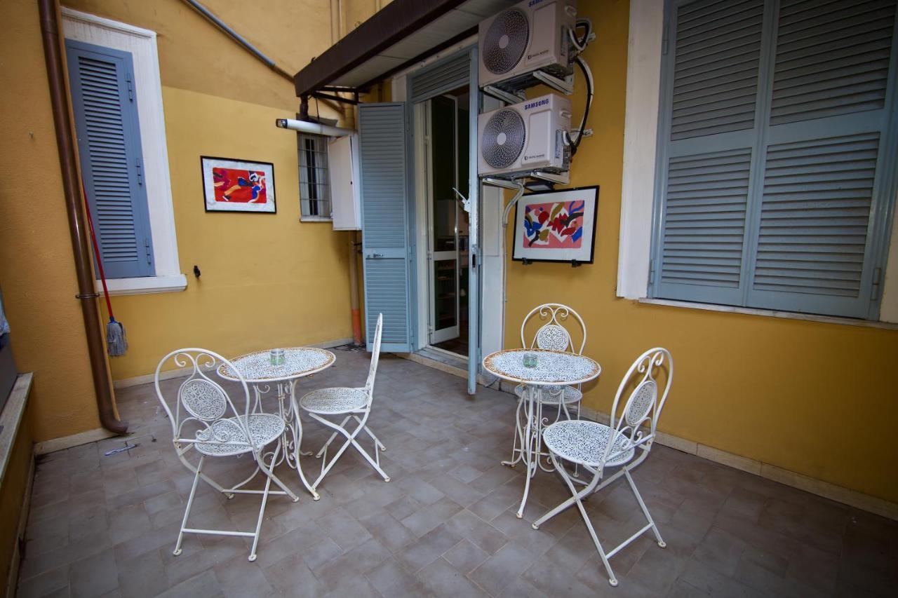 רומא Home Art Colosseo מראה חיצוני תמונה