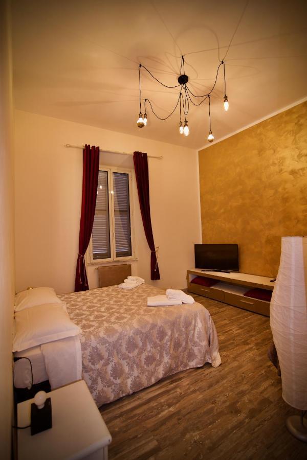 רומא Home Art Colosseo מראה חיצוני תמונה